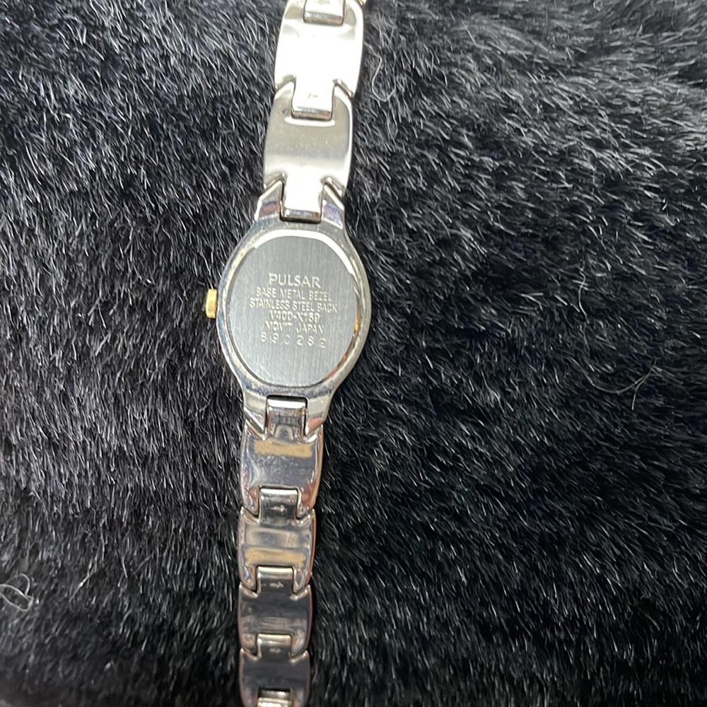 Pulsar watch - Picture 3 of 3